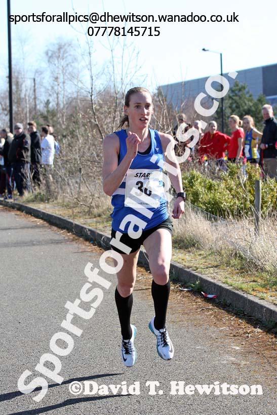 Senior womens Elswick Harriers Good Friday Road Relays. Photo: David T. Hewitson/Sports for All Pics